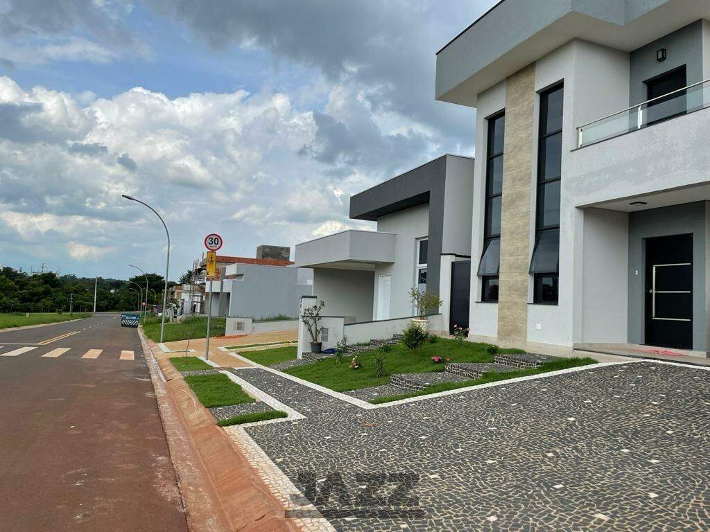 Casa de Condomínio à venda com 3 quartos, 240m² - Foto 37