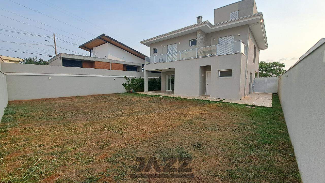 Casa de Condomínio à venda com 4 quartos, 251m² - Foto 1