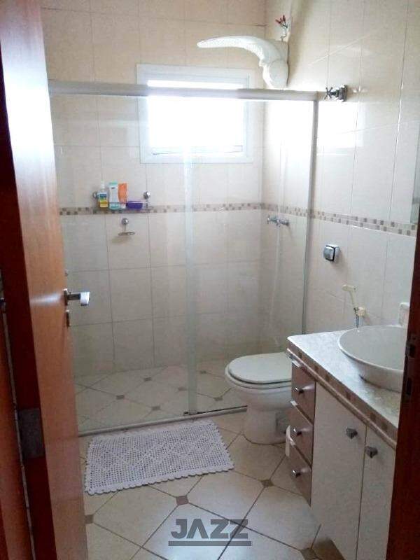 Casa de Condomínio à venda com 3 quartos, 370m² - Foto 35