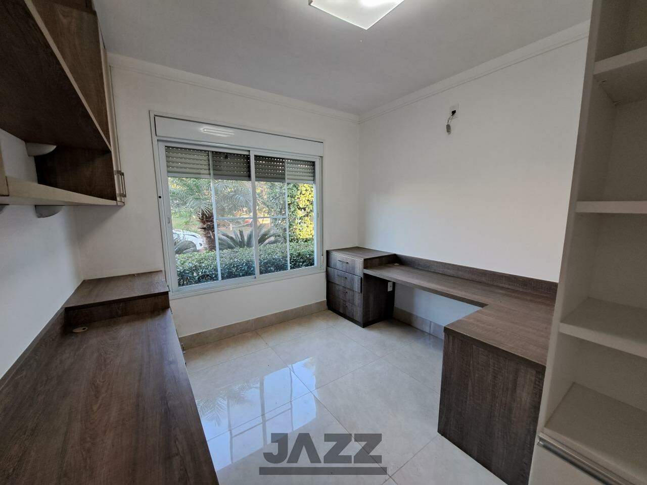 Casa de Condomínio à venda com 4 quartos, 300m² - Foto 46