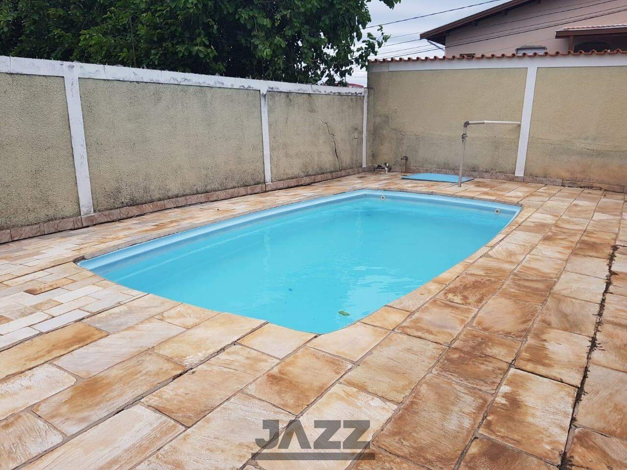 Casa à venda com 3 quartos, 250m² - Foto 5