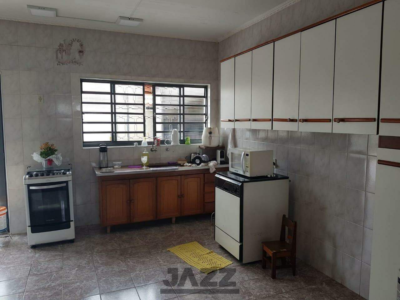 Casa à venda com 3 quartos, 250m² - Foto 11