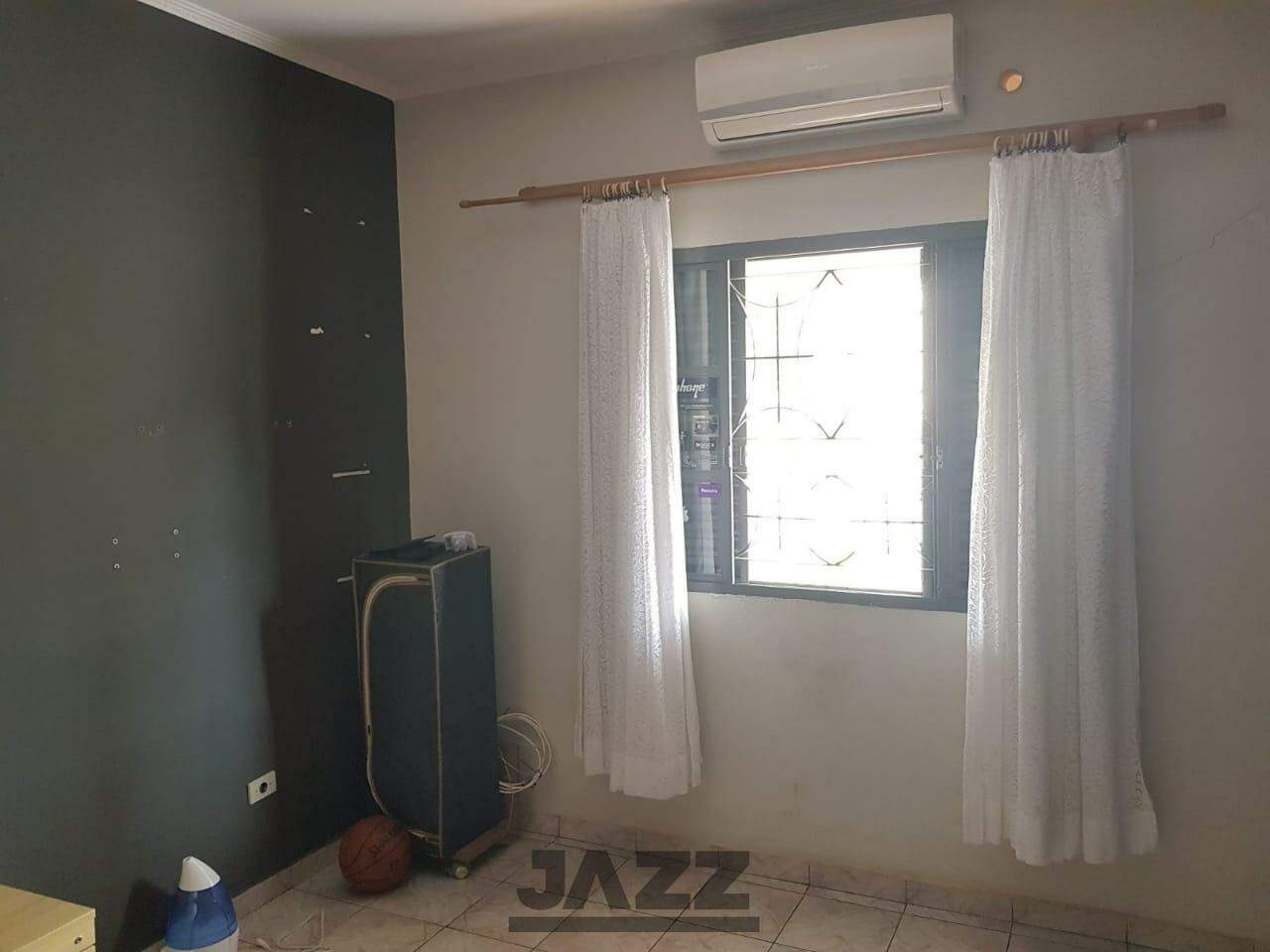 Casa à venda com 3 quartos, 250m² - Foto 18