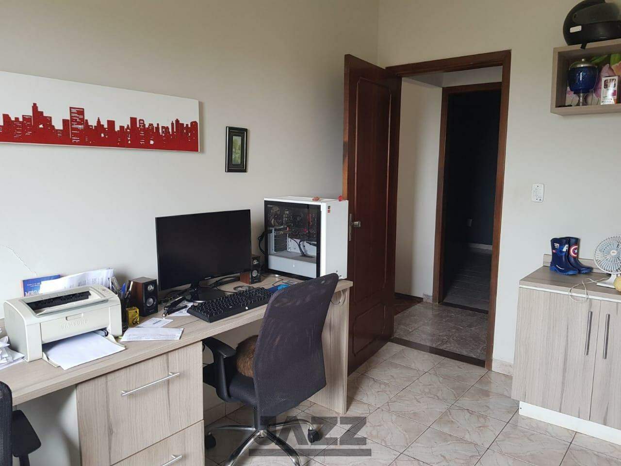 Casa à venda com 3 quartos, 250m² - Foto 17