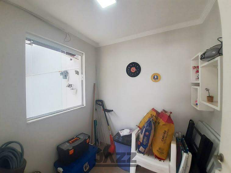 Casa de Condomínio à venda com 3 quartos, 180m² - Foto 31