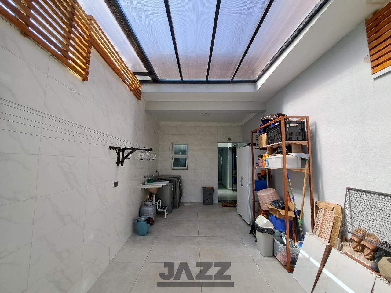 Casa à venda com 3 quartos, 220m² - Foto 25