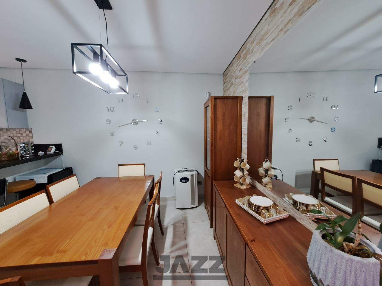 Casa à venda com 3 quartos, 220m² - Foto 10