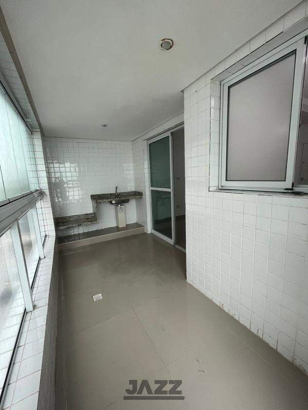 Apartamento à venda com 2 quartos, 72m² - Foto 13