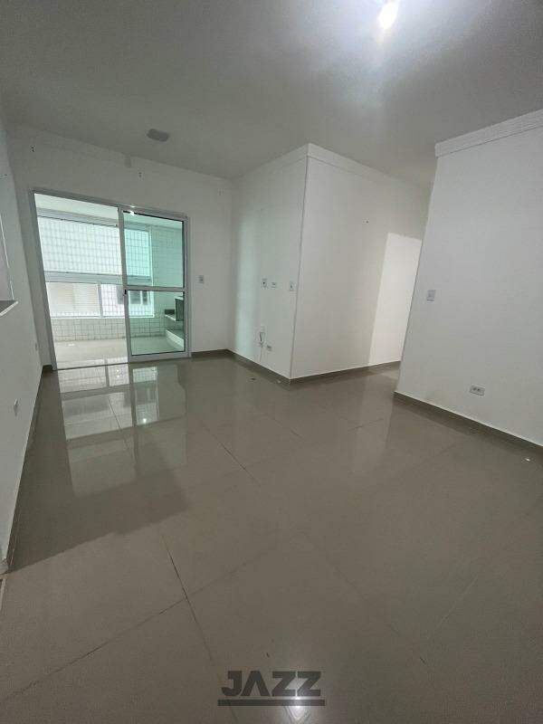 Apartamento à venda com 2 quartos, 72m² - Foto 2