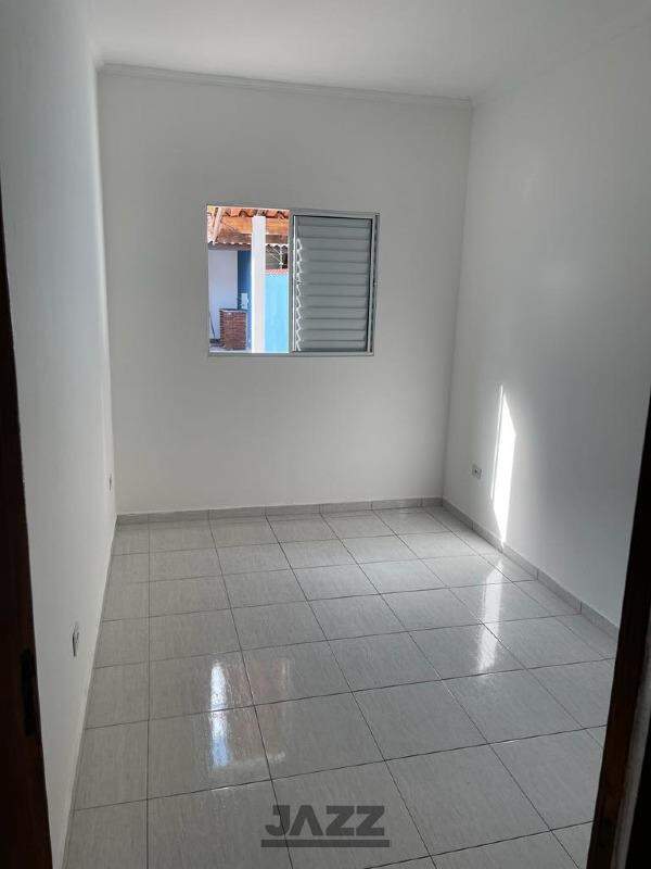 Casa à venda com 3 quartos, 122m² - Foto 11