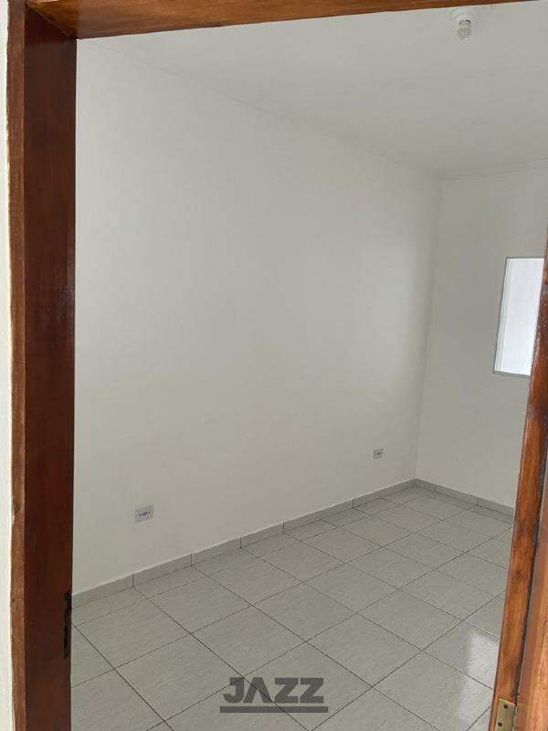 Casa à venda com 3 quartos, 122m² - Foto 7