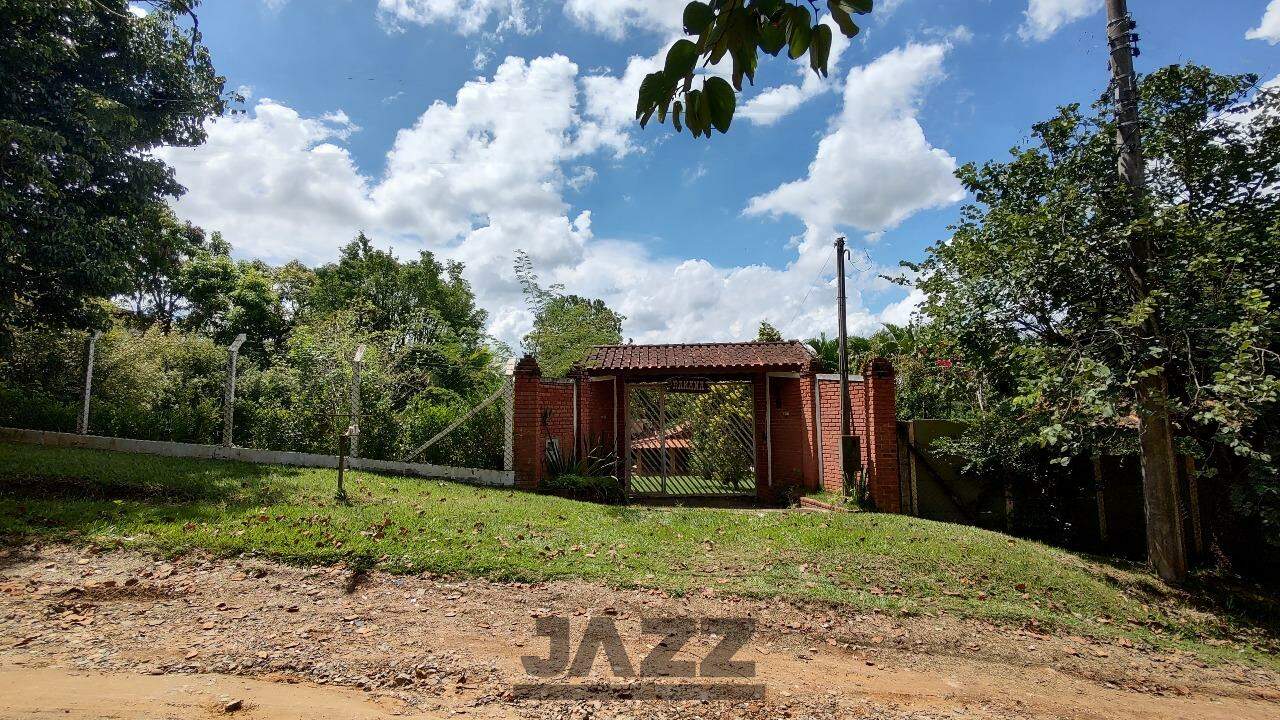 Fazenda à venda com 5 quartos, 286m² - Foto 2