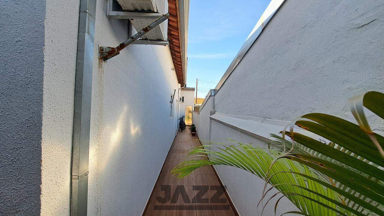 Casa à venda com 3 quartos, 157m² - Foto 14