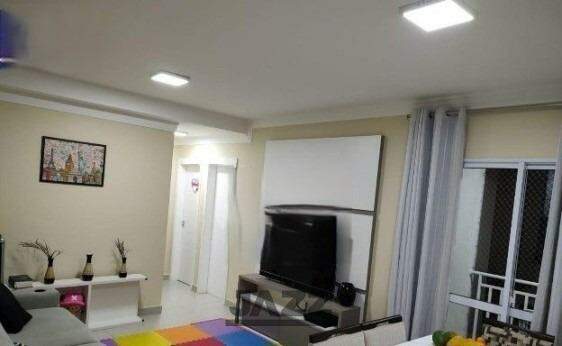 Apartamento à venda com 3 quartos, 76m² - Foto 2