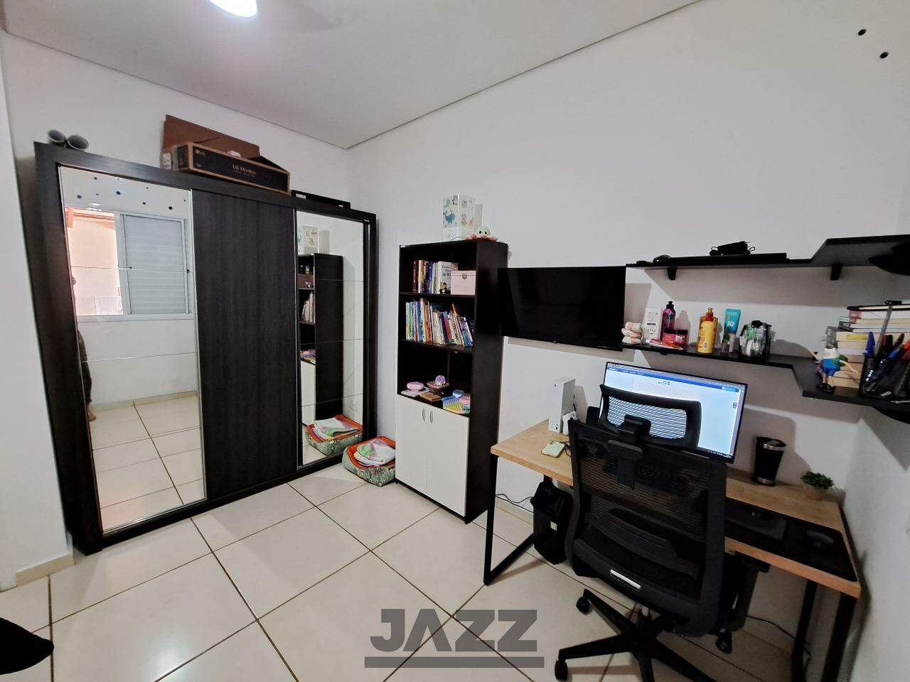 Casa à venda com 2 quartos, 54m² - Foto 12