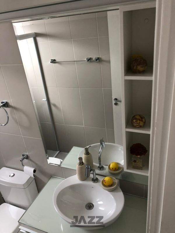 Apartamento à venda com 2 quartos, 65m² - Foto 19