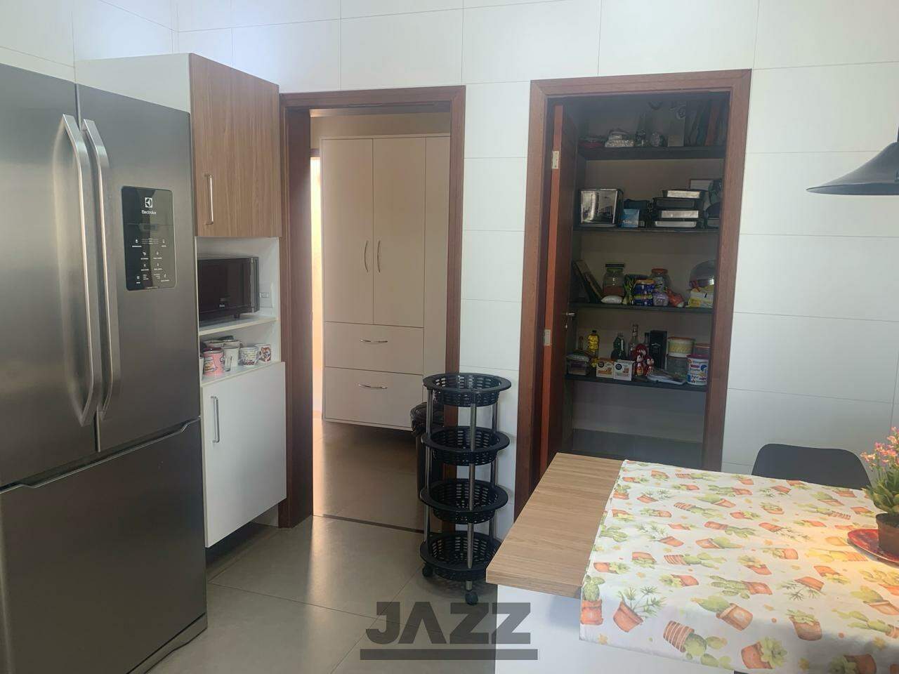 Casa de Condomínio à venda com 4 quartos, 270m² - Foto 15