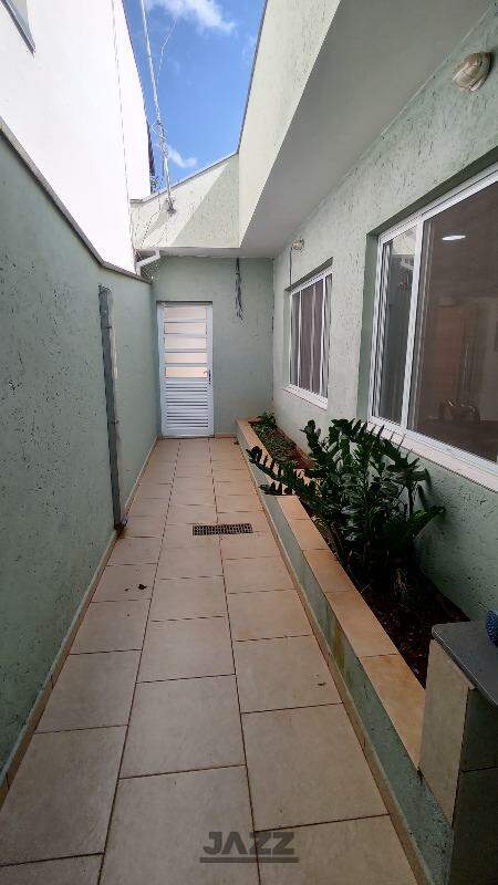 Casa de Condomínio à venda com 3 quartos, 220m² - Foto 29