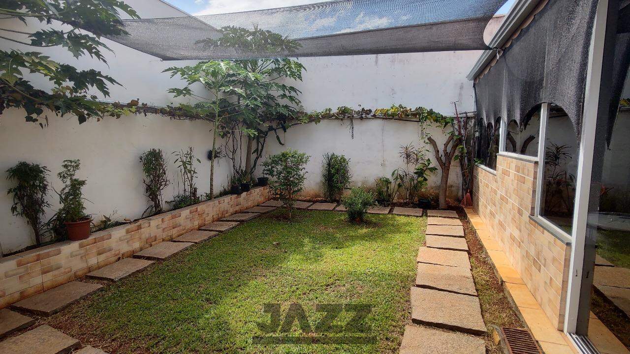 Casa de Condomínio à venda com 3 quartos, 220m² - Foto 26