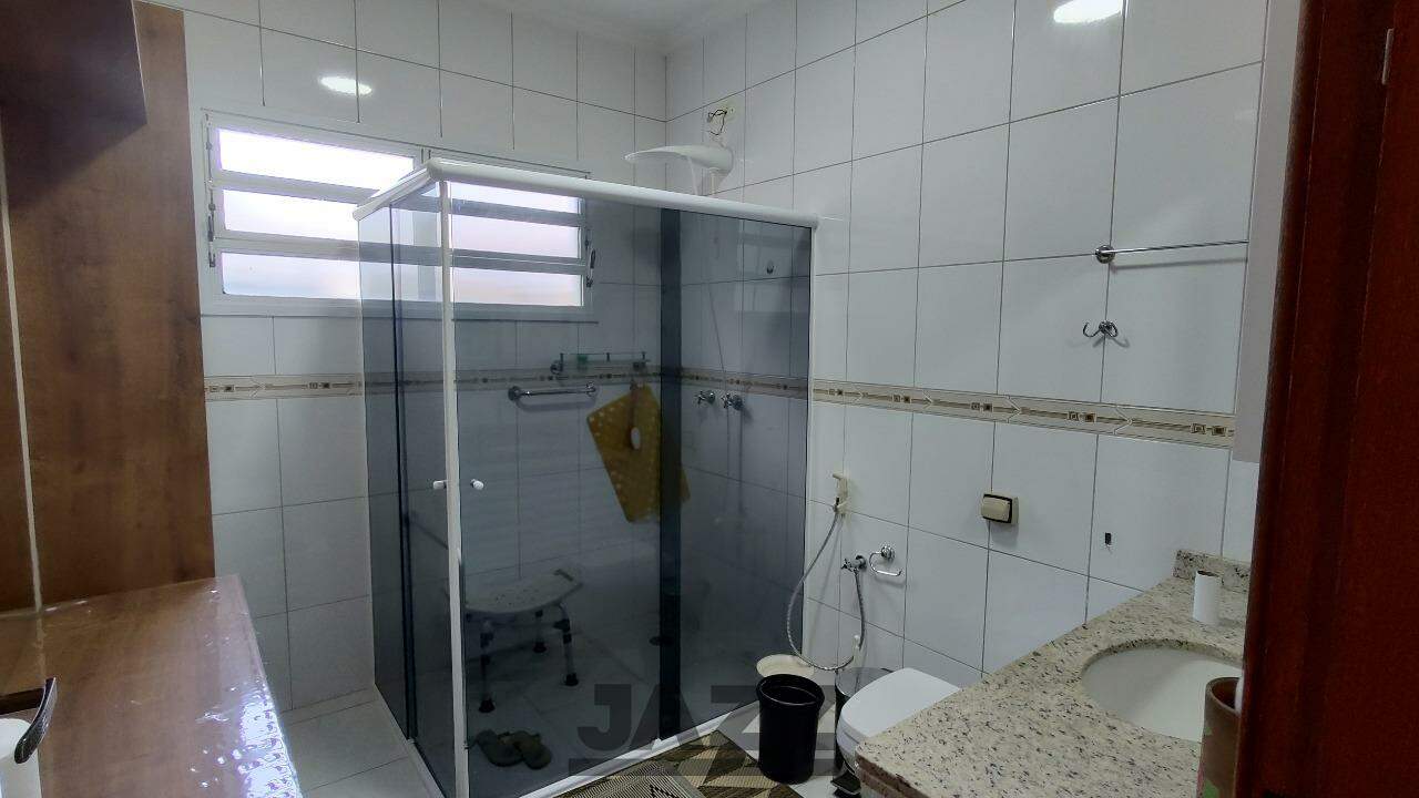 Casa de Condomínio à venda com 3 quartos, 220m² - Foto 13