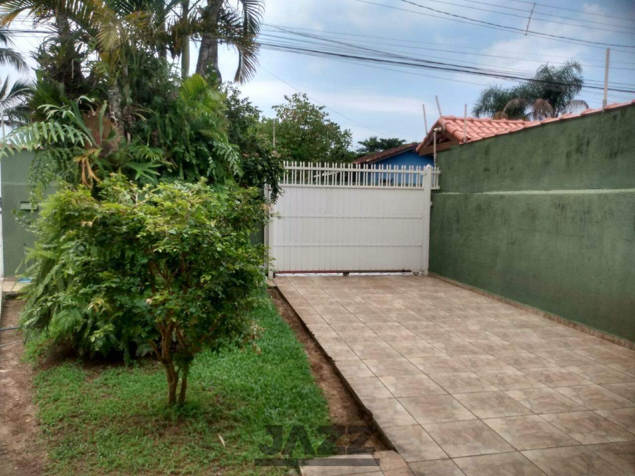 Casa à venda com 3 quartos, 213m² - Foto 7