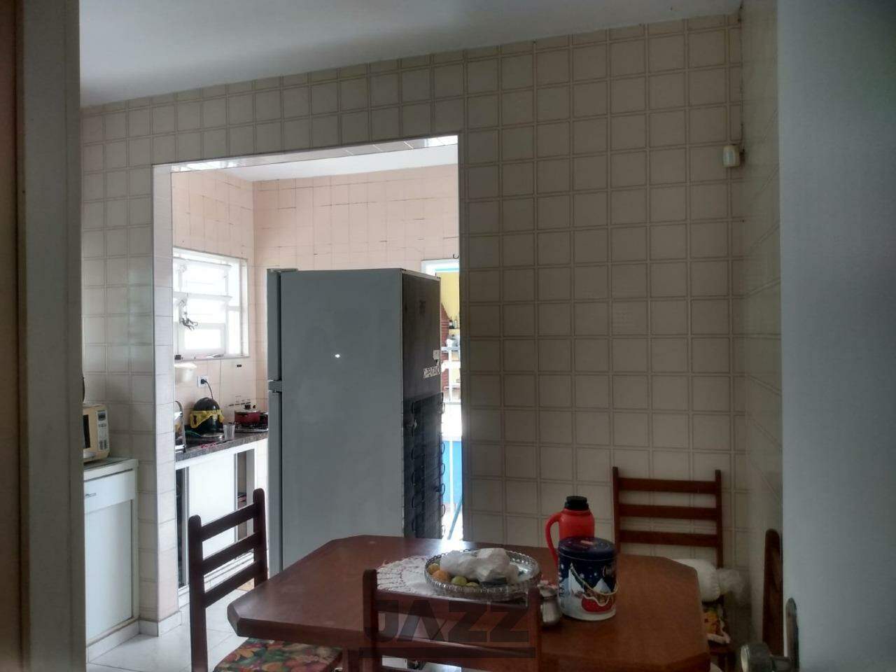 Casa à venda com 3 quartos, 213m² - Foto 20