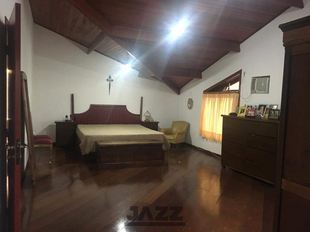 Casa à venda com 4 quartos, 350m² - Foto 16