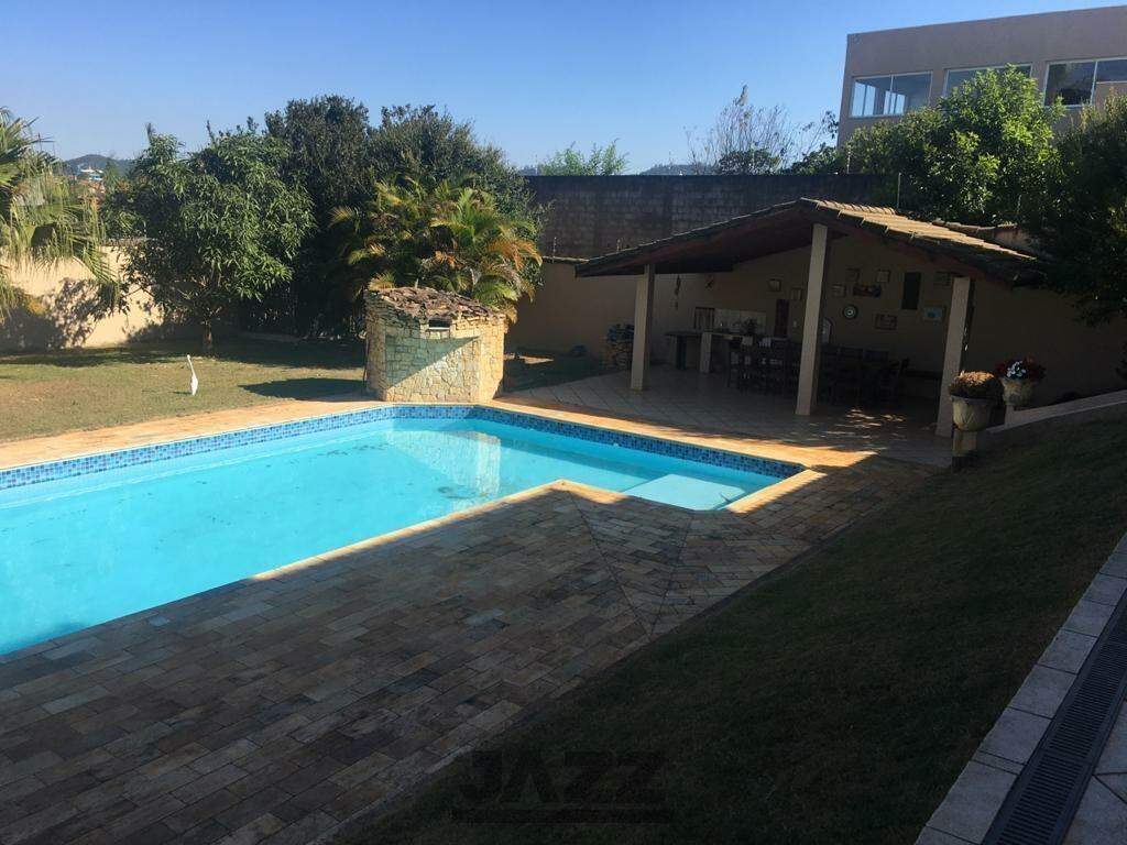 Casa à venda com 4 quartos, 350m² - Foto 34