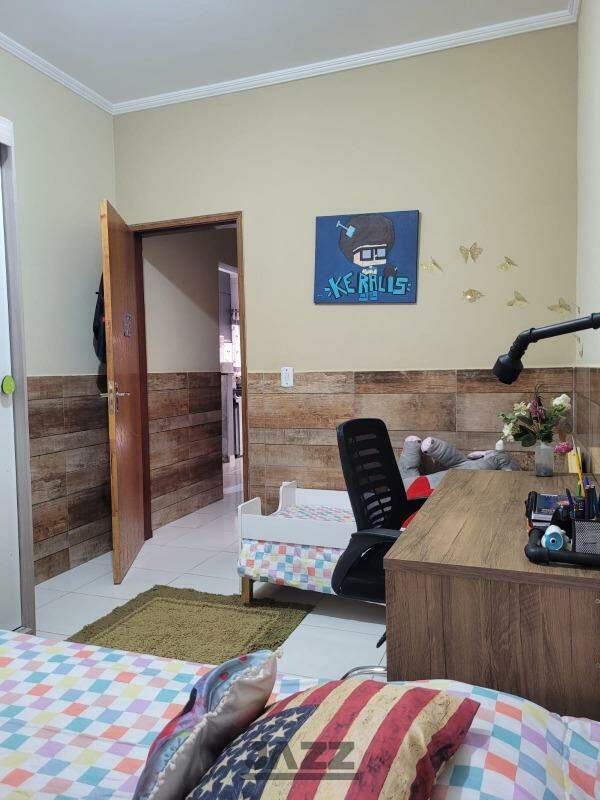 Casa à venda com 3 quartos, 90m² - Foto 13