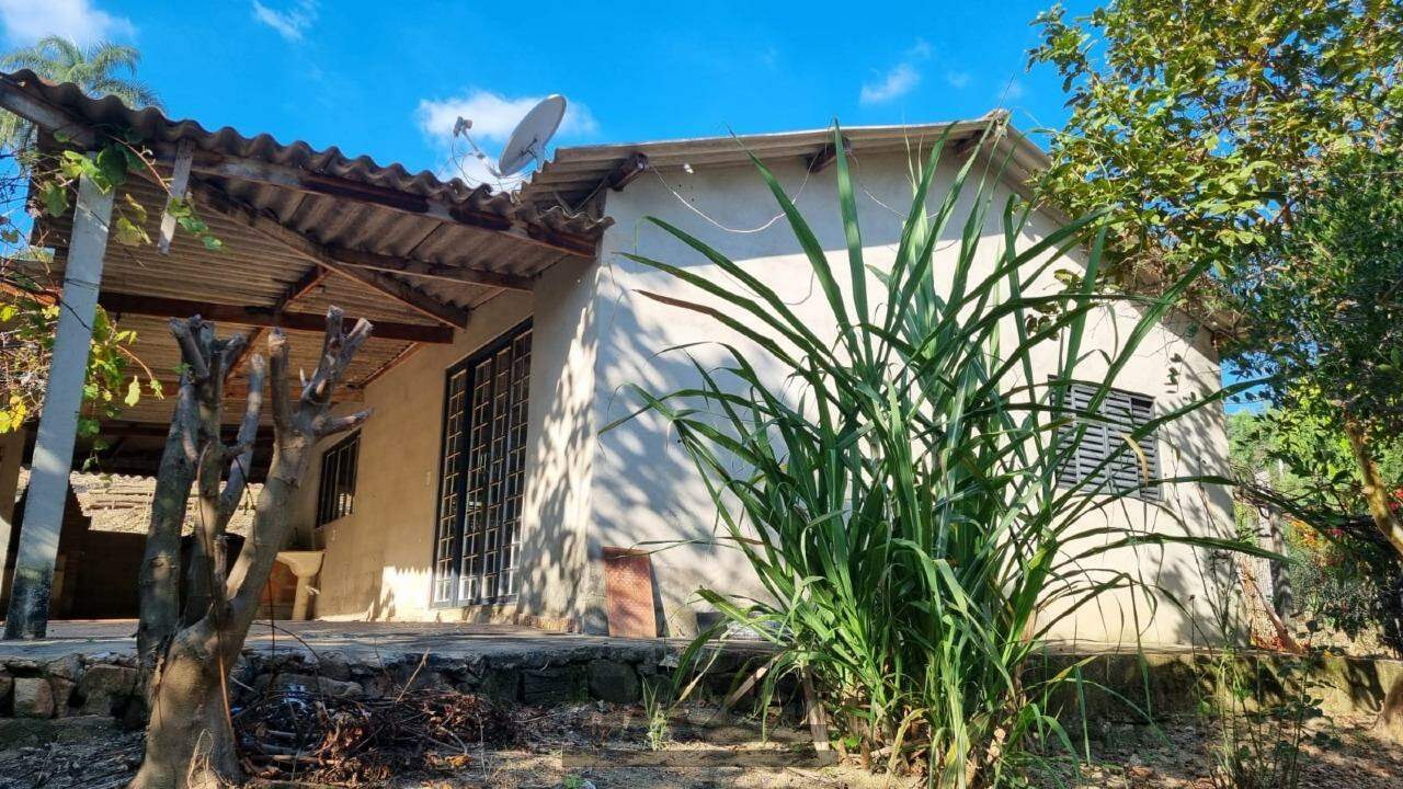 Fazenda à venda com 5 quartos, 350m² - Foto 14