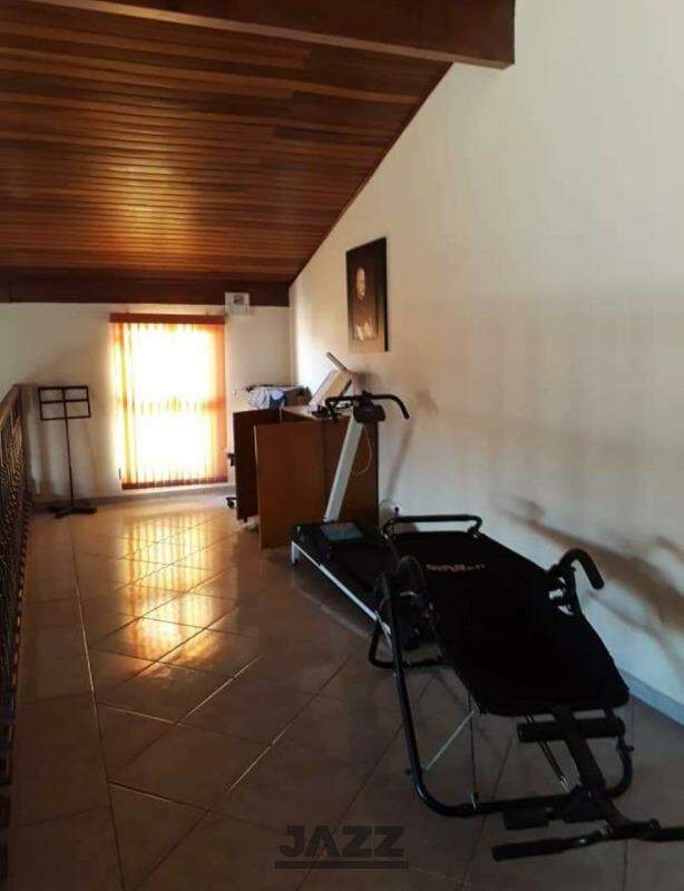 Casa à venda com 4 quartos, 260m² - Foto 10