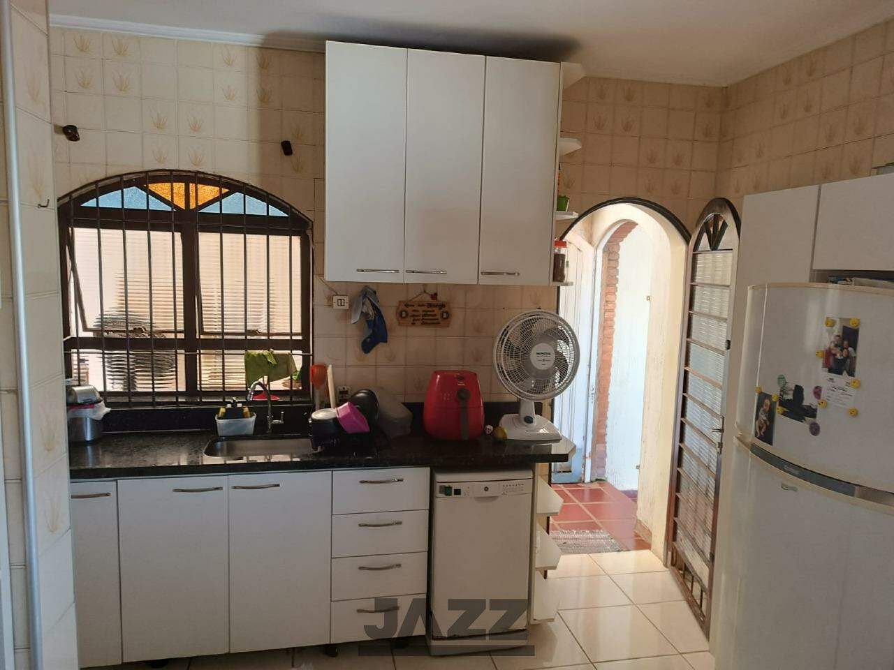 Casa à venda com 3 quartos, 140m² - Foto 6