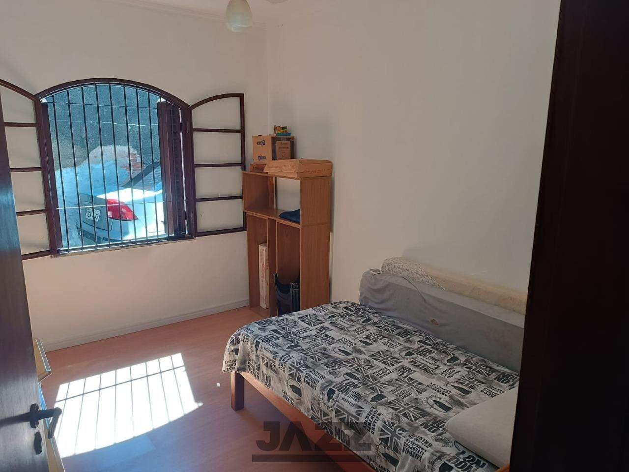 Casa à venda com 3 quartos, 140m² - Foto 9