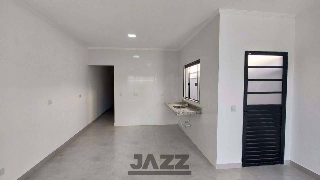 Casa à venda com 2 quartos, 62m² - Foto 7