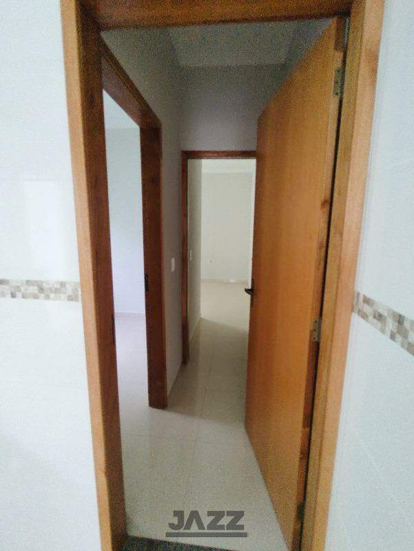 Casa à venda com 3 quartos, 70m² - Foto 14