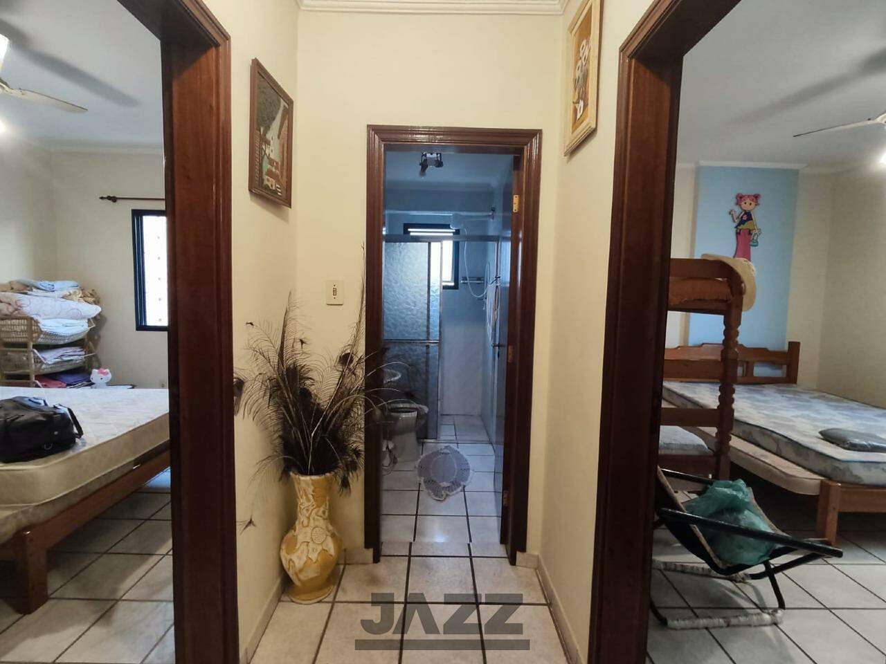 Apartamento à venda com 3 quartos, 108m² - Foto 4