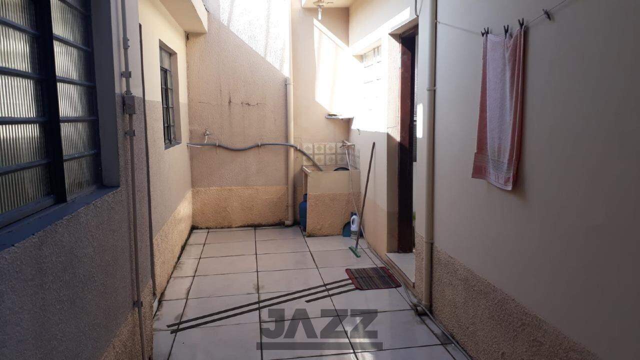 Casa à venda com 2 quartos, 110m² - Foto 12