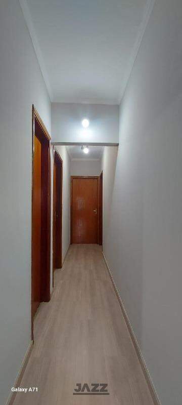 Casa à venda com 4 quartos, 200m² - Foto 7