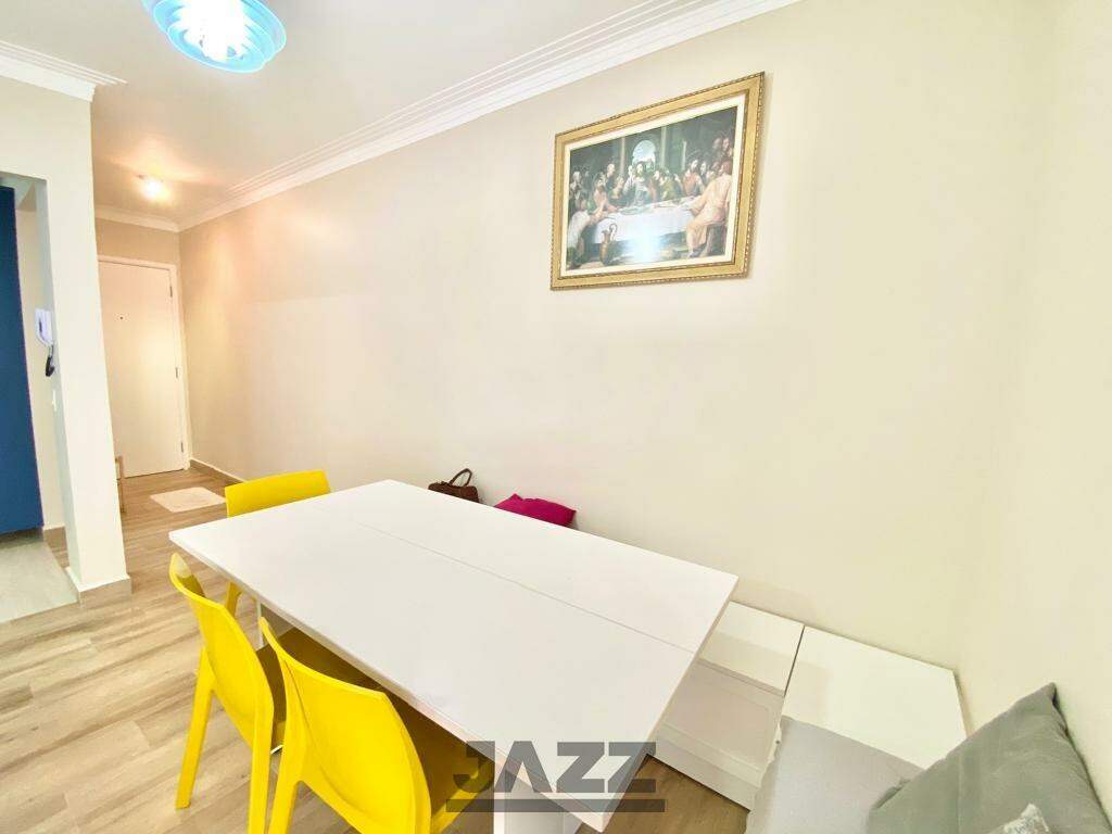 Apartamento à venda com 3 quartos, 105m² - Foto 8