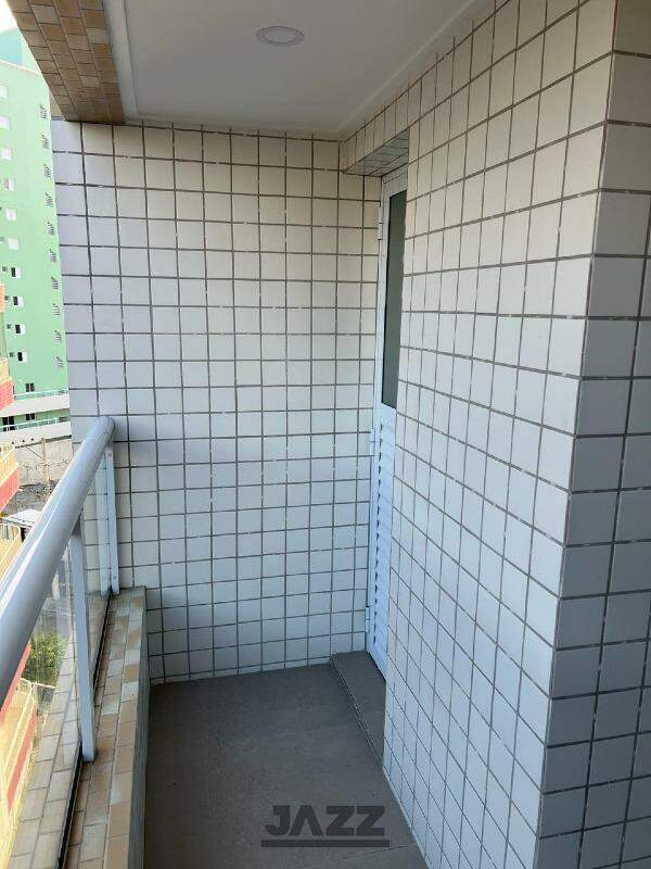 Apartamento à venda com 2 quartos, 75m² - Foto 17