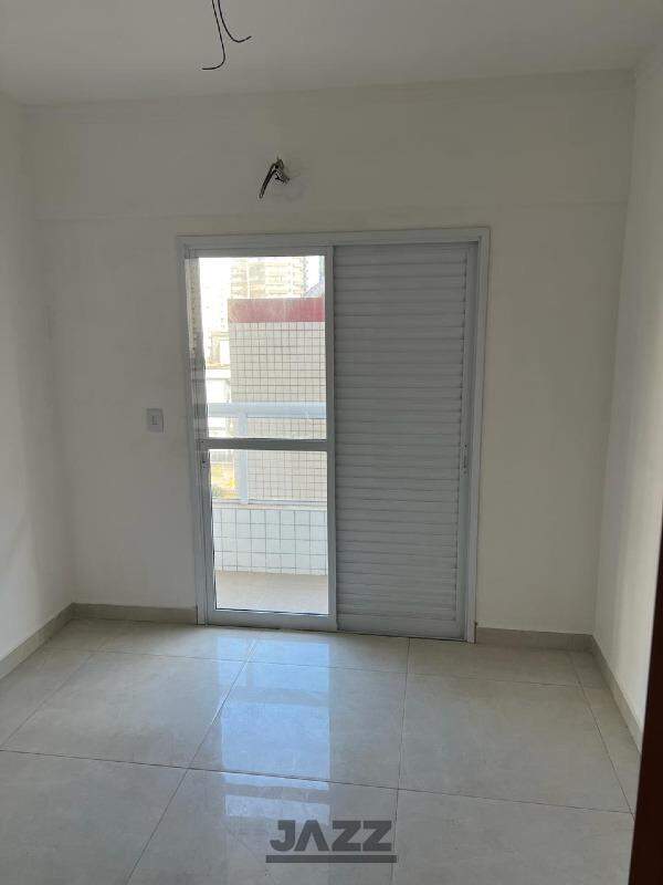 Apartamento à venda com 2 quartos, 75m² - Foto 4