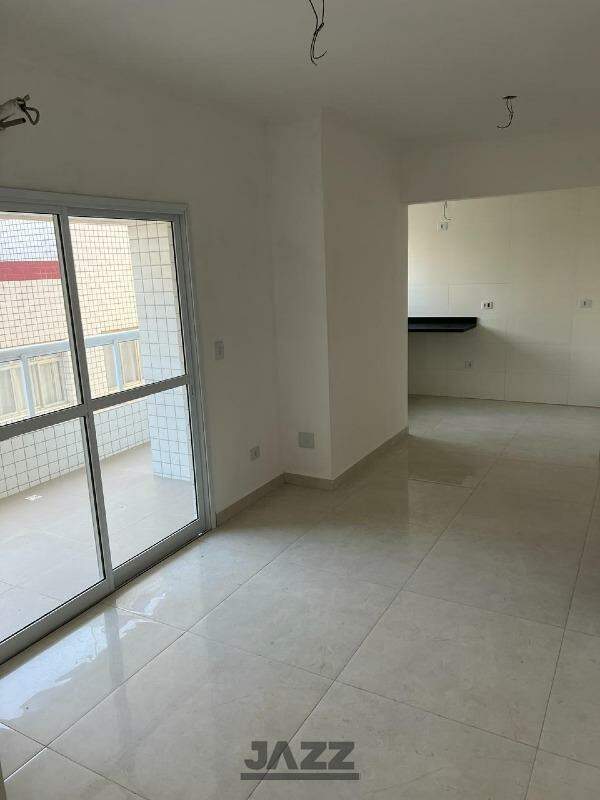 Apartamento à venda com 2 quartos, 75m² - Foto 2