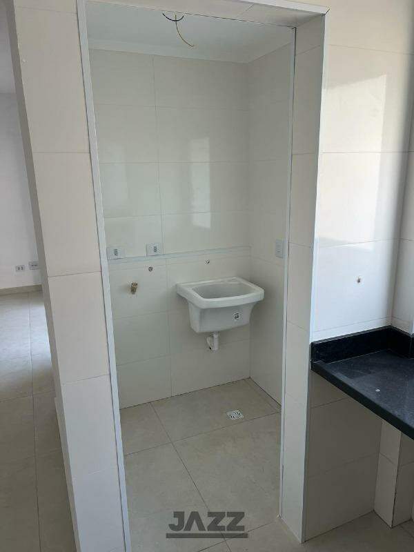 Apartamento à venda com 2 quartos, 75m² - Foto 11