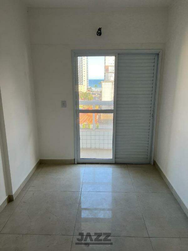 Apartamento à venda com 2 quartos, 75m² - Foto 3