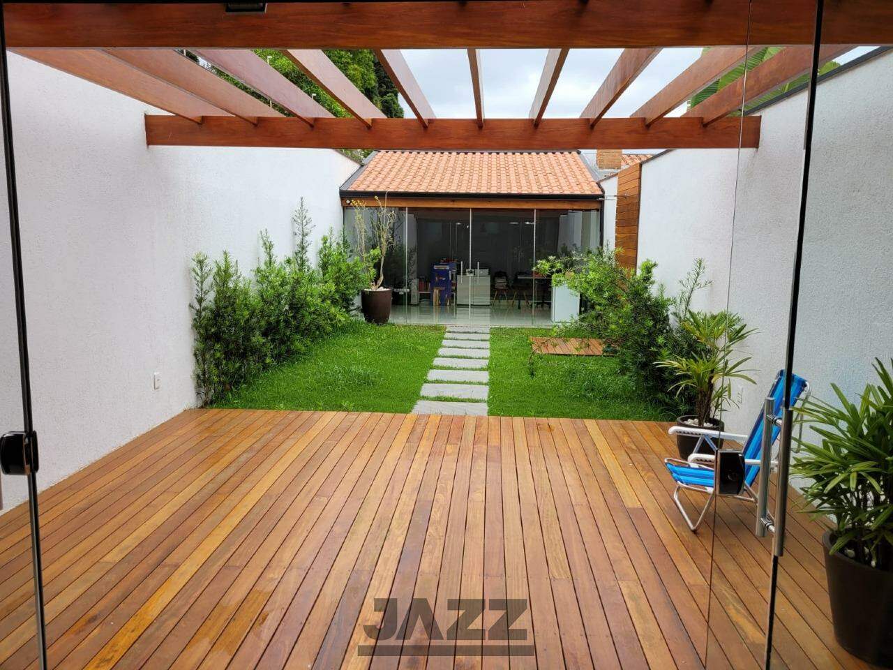 Casa à venda com 3 quartos, 121m² - Foto 11