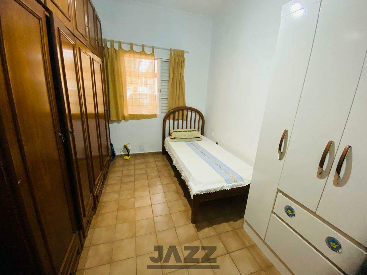 Casa à venda com 3 quartos, 90m² - Foto 13