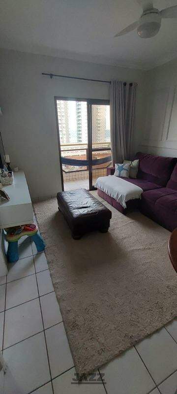 Apartamento à venda com 2 quartos, 72m² - Foto 4