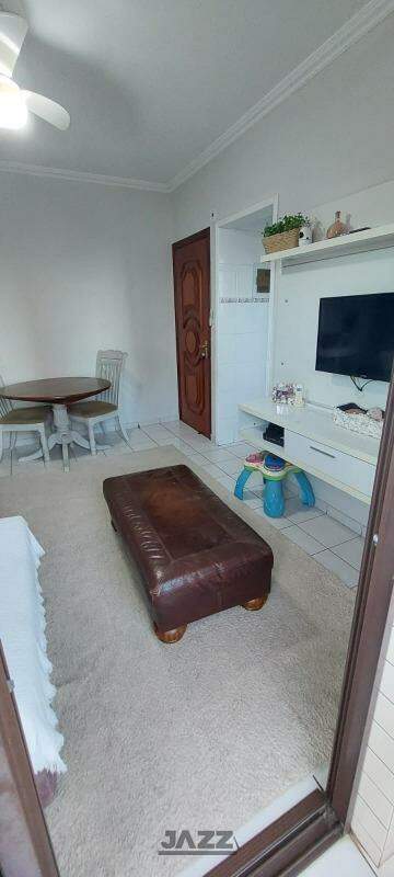 Apartamento à venda com 2 quartos, 72m² - Foto 3