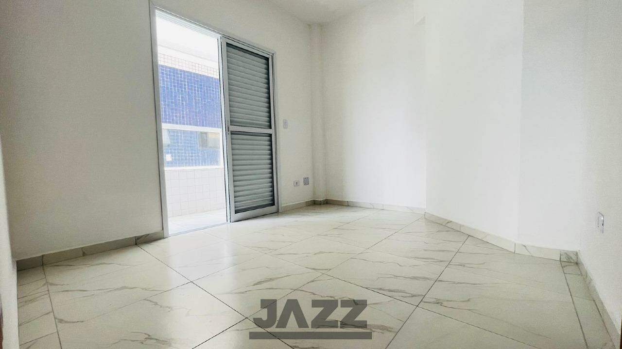 Apartamento à venda com 2 quartos, 67m² - Foto 8