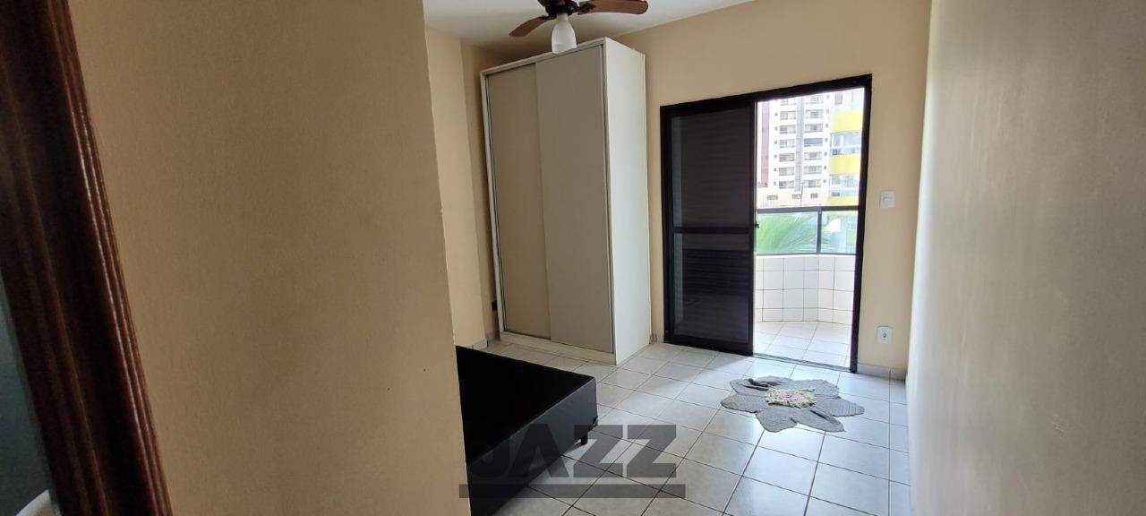 Apartamento à venda com 2 quartos, 70m² - Foto 13